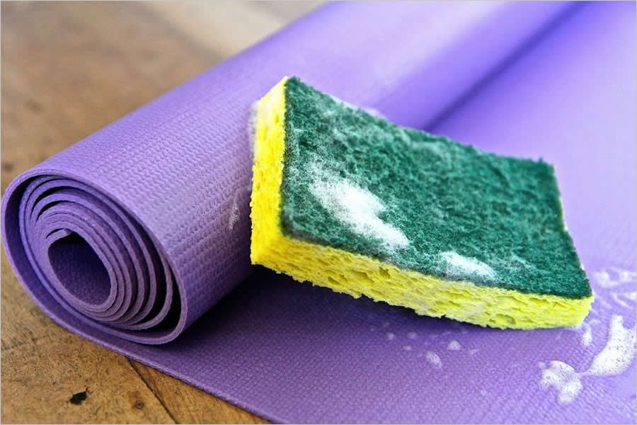 Фото Правильный уход за ковриком для йоги